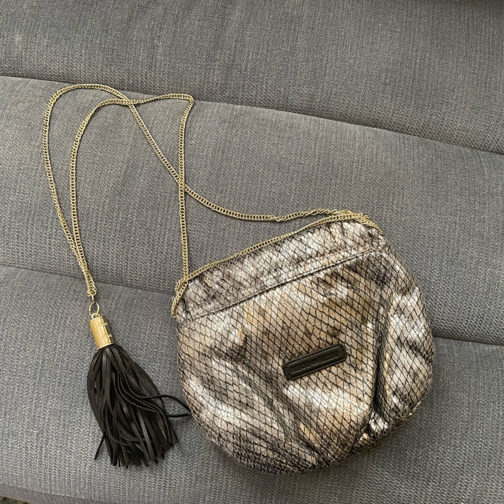 Crossbody Bisou Bisou Purse Silverish Gray